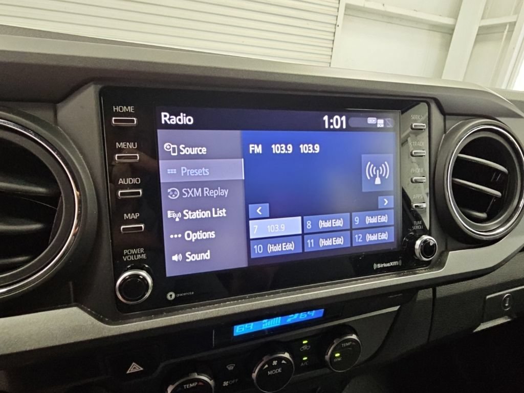 Used 2023 Toyota Tacoma TRD Off-Road AWD/4WD image 15