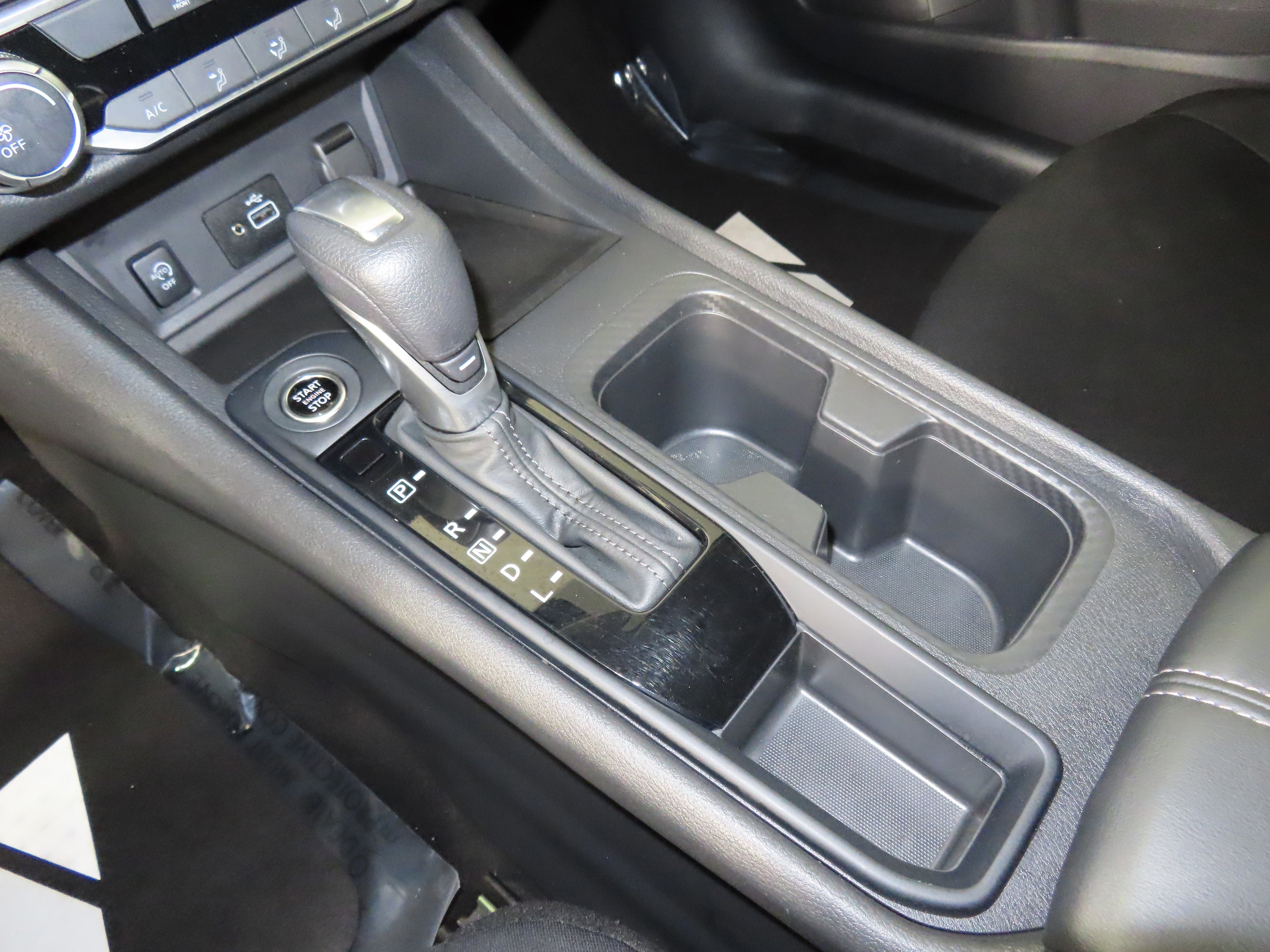 Certified 2025 Nissan Sentra S image 23