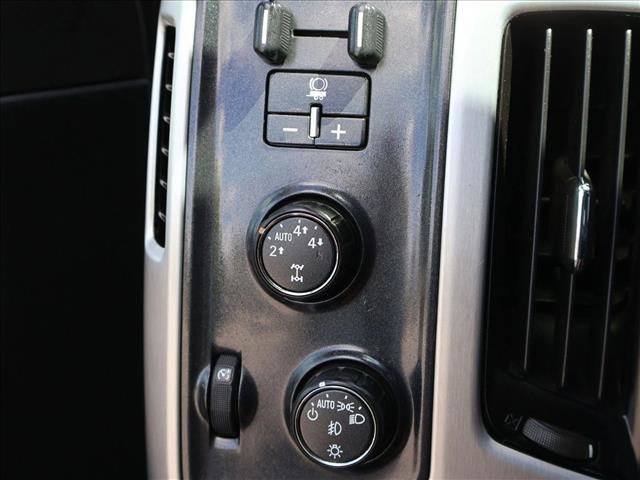 Used 2016 GMC Sierra 1500 SLT w/ SLT Premium Package AWD/4WD image 14