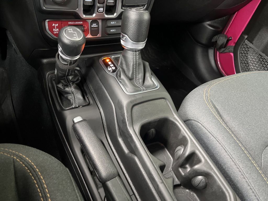 Used 2024 Jeep Wrangler Unlimited Sport AWD/4WD image 33