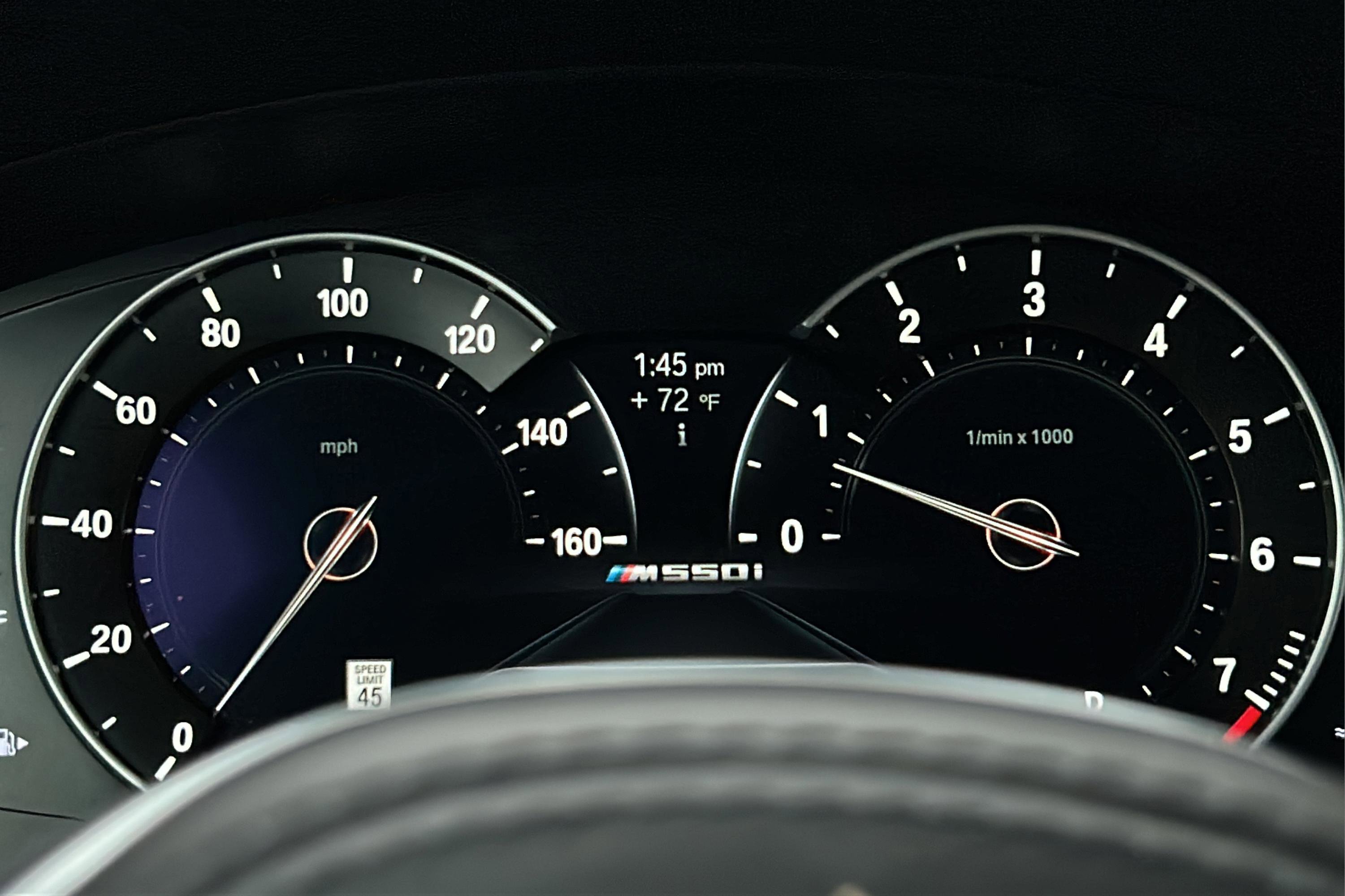 Used 2018 BMW M550i xDrive image 37