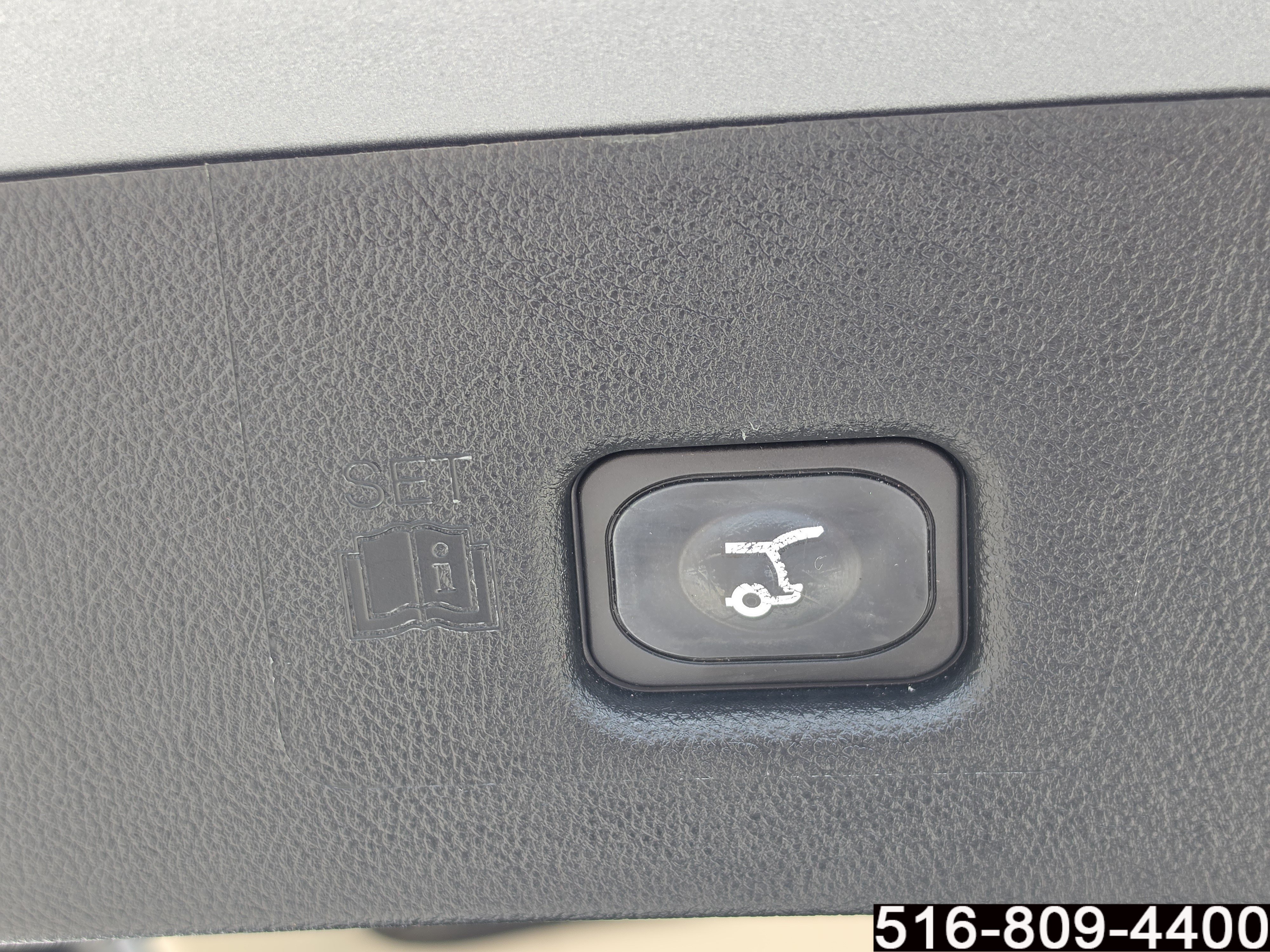 Used 2023 Lincoln Nautilus Reserve AWD/4WD image 35