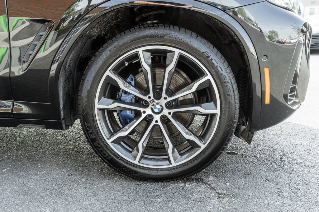 Used 2023 BMW X3 M40i w/ Parking Assistance Package image 4