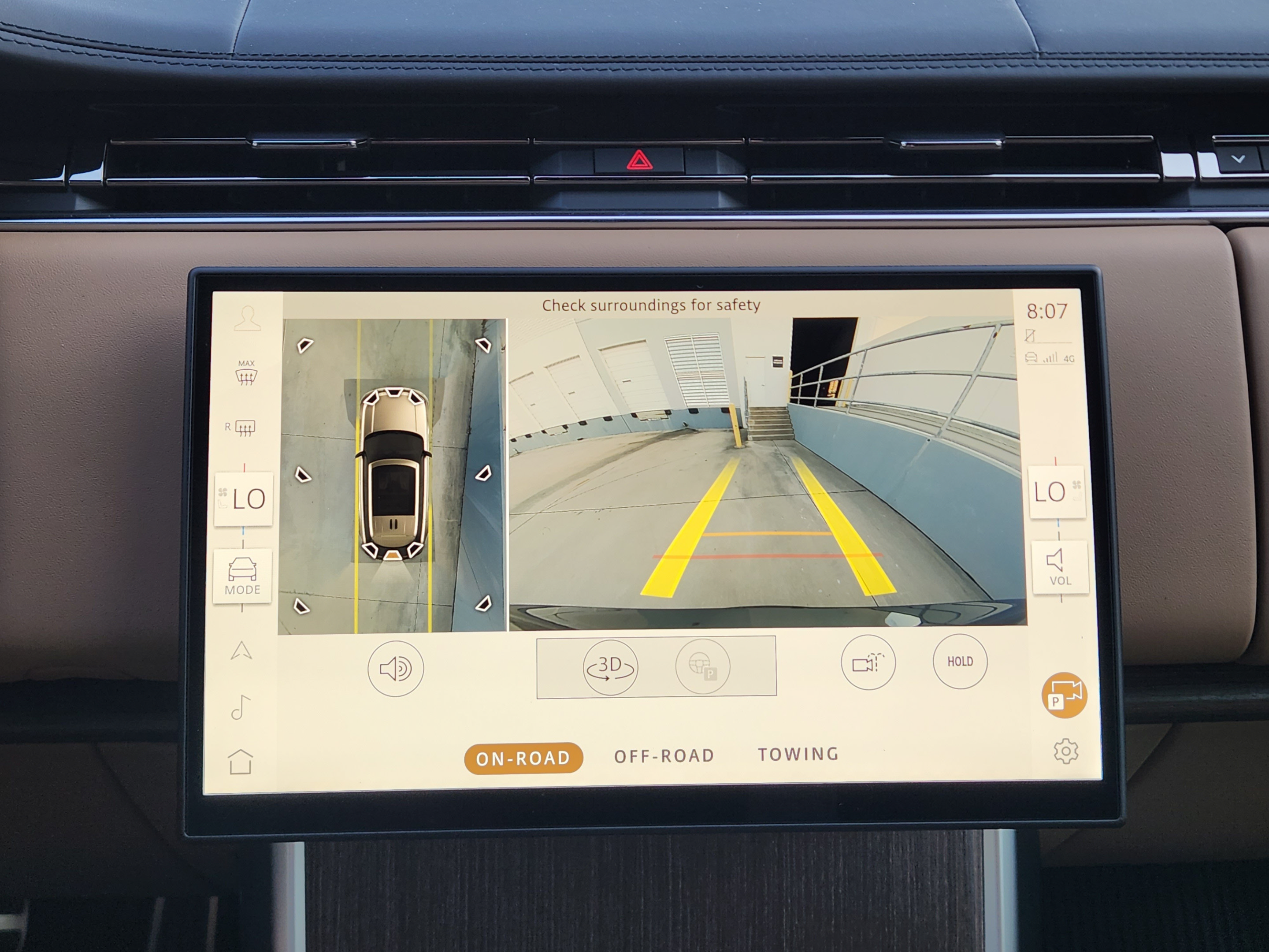New 2026 Land Rover Range Rover SE AWD/4WD image 13