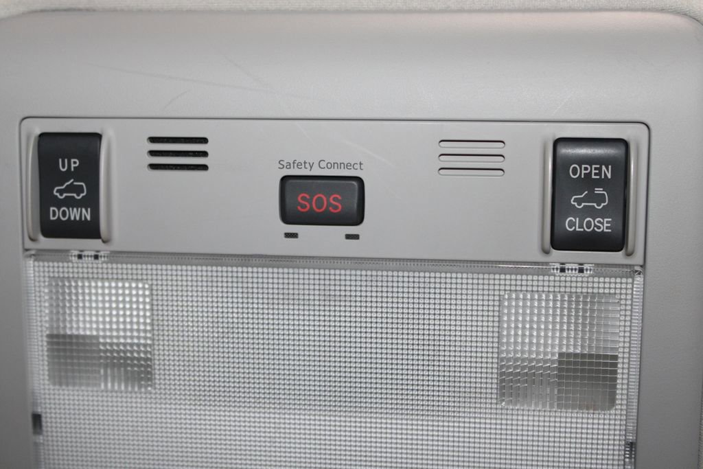 Used 2013 Toyota Land Cruiser AWD/4WD image 53