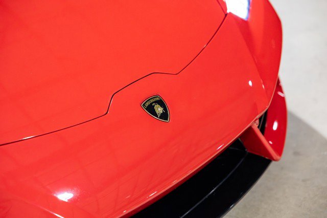 Used 2017 Lamborghini Huracan LP 580-2 image 32