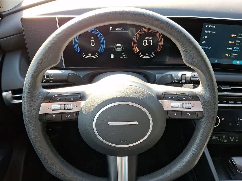 Used 2025 Hyundai Tucson SEL FWD image 18