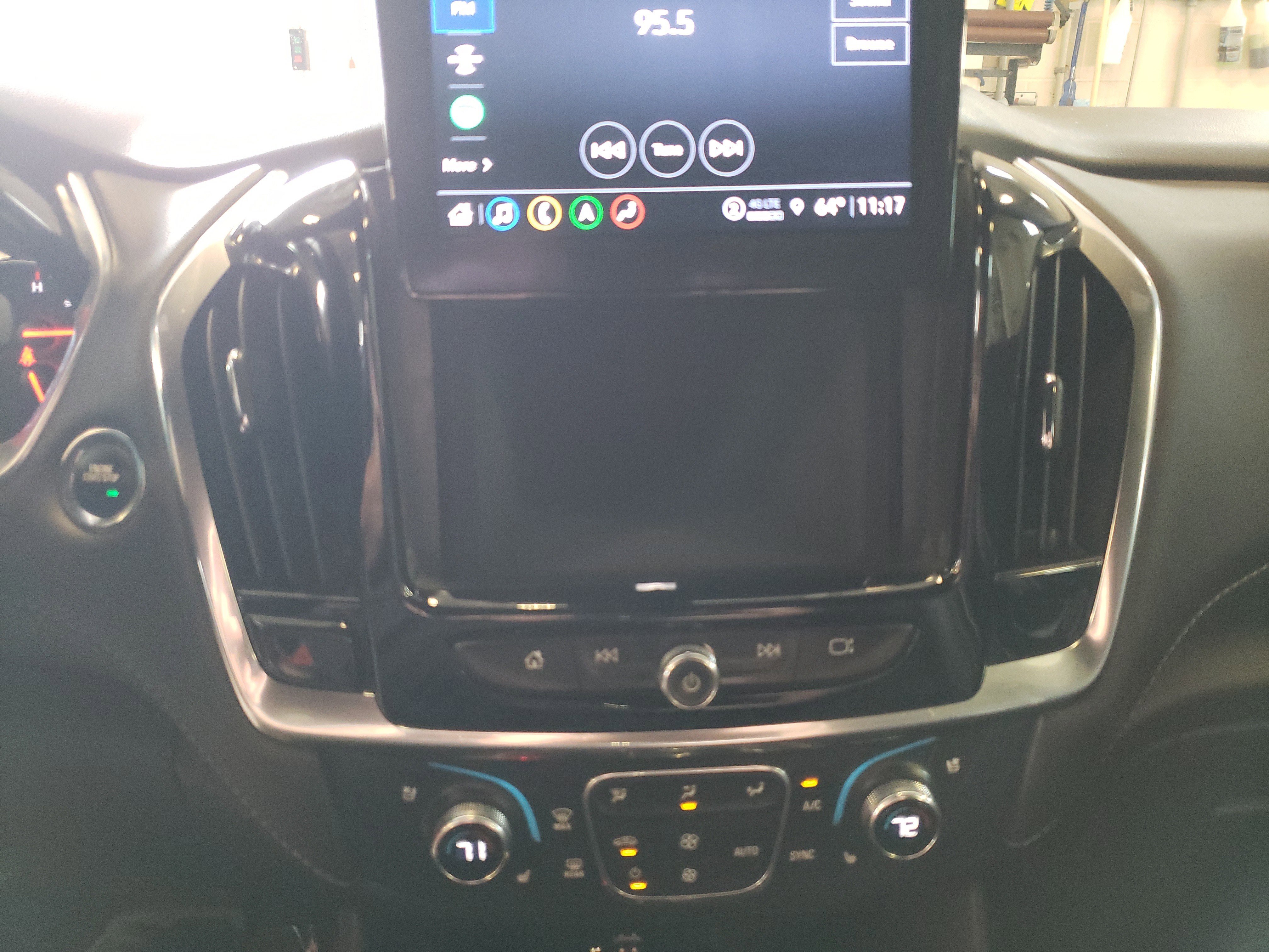 Certified 2022 Chevrolet Traverse Premier image 22