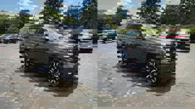 Certified 2018 Chevrolet Tahoe Premier image 2