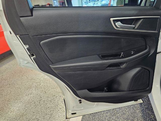 Used 2019 Ford Edge SEL w/ Equipment Group 201A AWD/4WD image 26