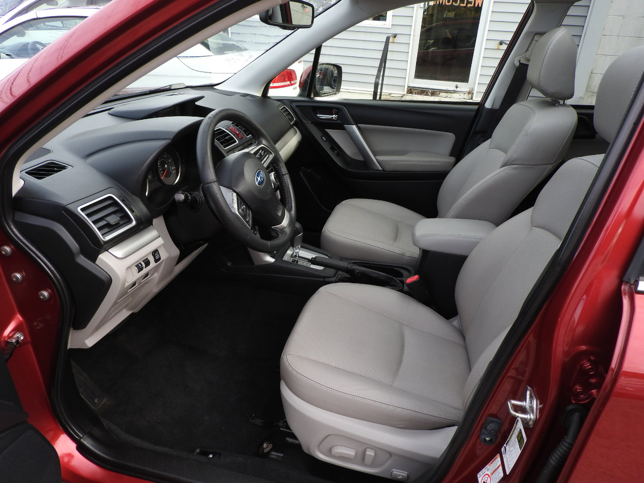 Used 2016 Subaru Forester 2.5i Limited image 5