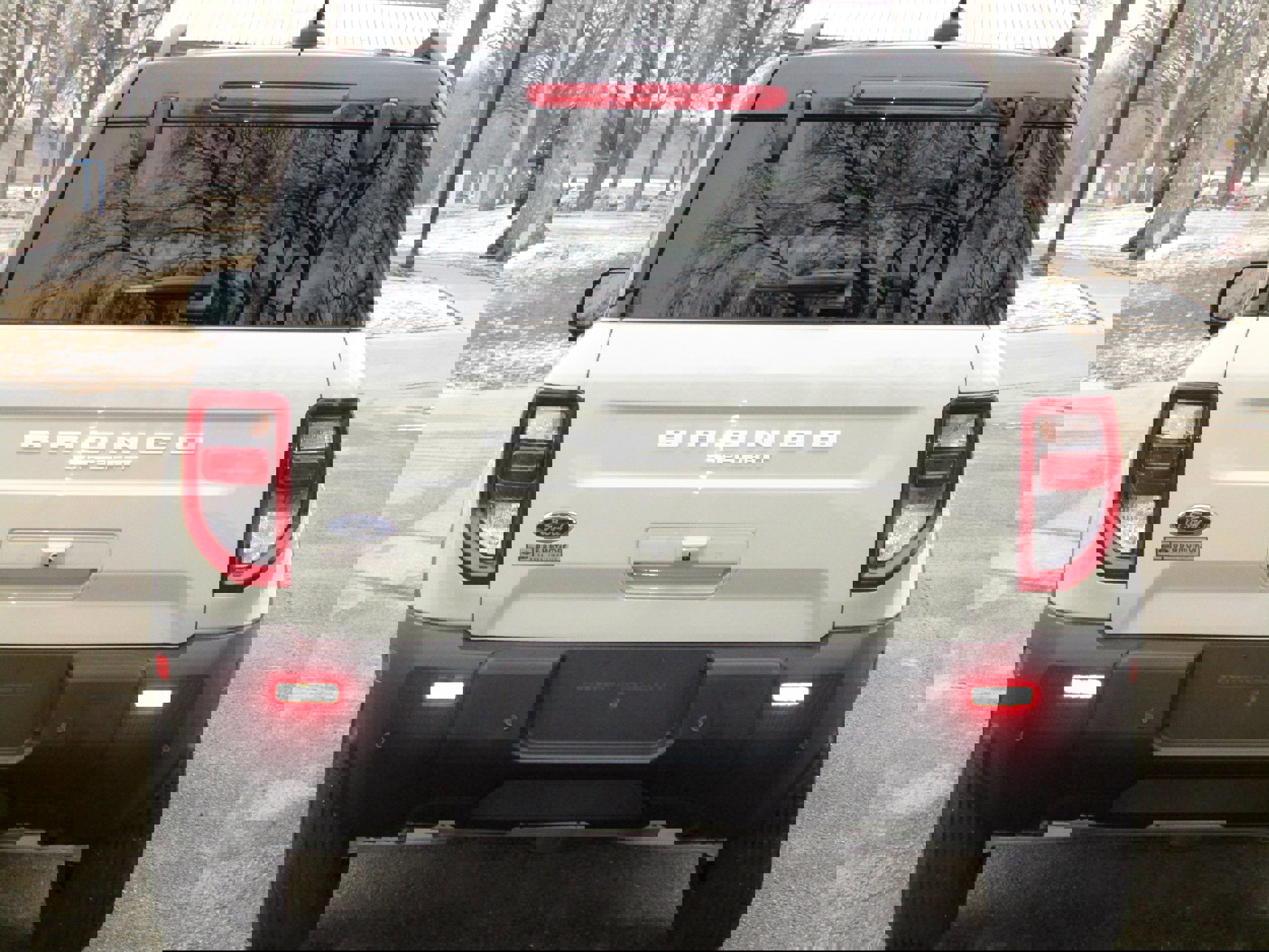 Used 2025 Ford Bronco Sport Outer Banks w/ Outer Banks Tech Package+ image 3