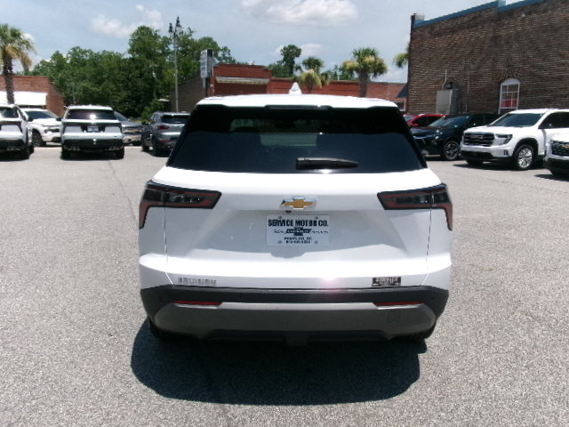 Used 2026 Chevrolet Equinox LT w/ Convenience Package II FWD image 4