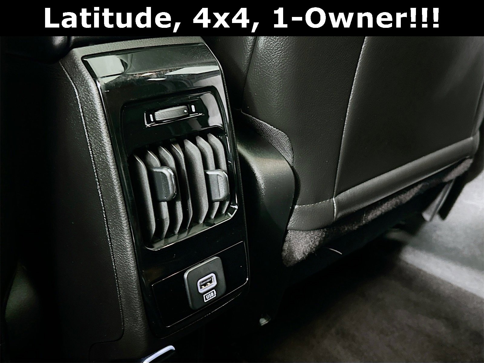 Used 2023 Jeep Compass Latitude w/ Sun and Sound Group image 27