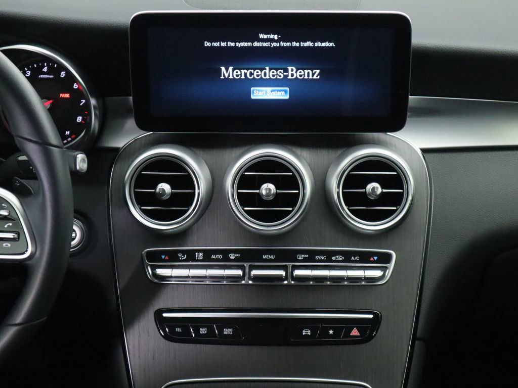 Used 2022 Mercedes-Benz GLC 300 image 14