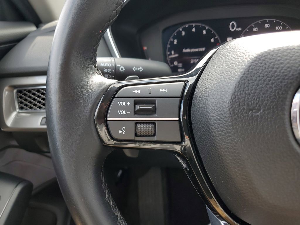 Certified 2025 Acura Integra Base image 19