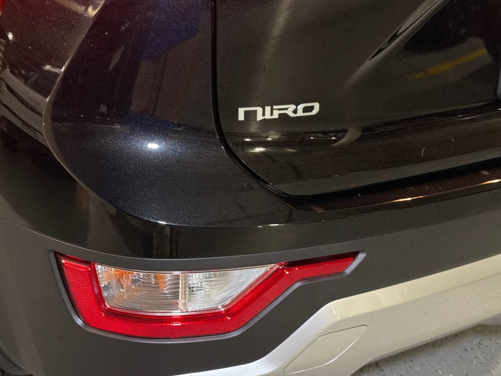 New 2026 Kia Niro LX FWD image 5