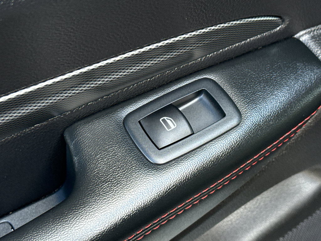 Used 2025 Dodge Durango GT w/ Blacktop Package image 31