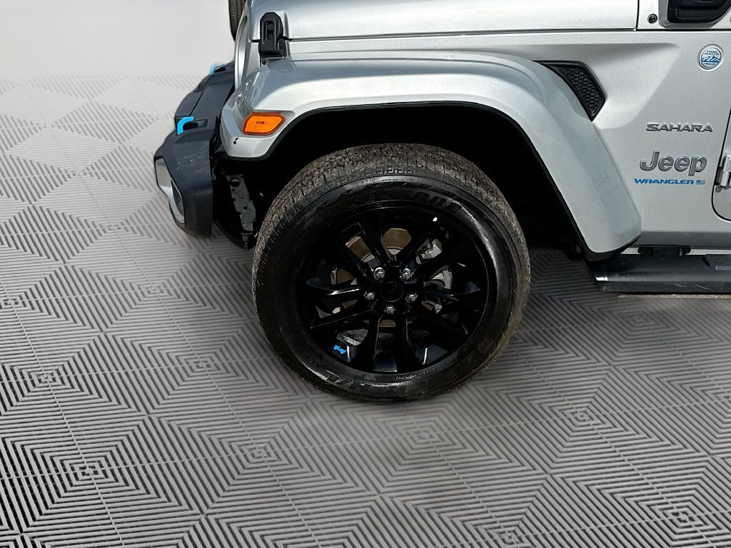 Certified 2023 Jeep Wrangler Unlimited Sahara AWD/4WD image 34