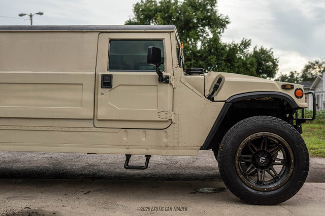 Used 2000 HUMMER H1 4-Door Wagon AWD/4WD image 11