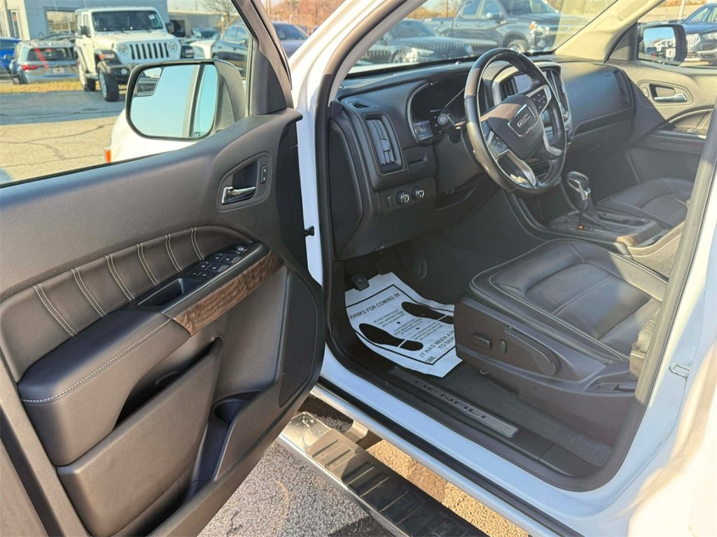 Used 2022 GMC Canyon Denali image 15
