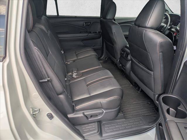 Certified 2025 Honda Passport TrailSport image 18