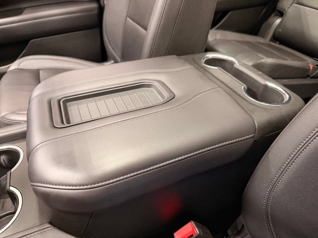 Used 2022 Chevrolet Tahoe LT w/ Luxury Package AWD/4WD image 41