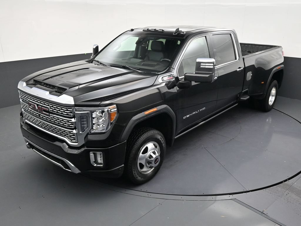Used 2021 GMC Sierra 3500 Denali w/ Denali Ultimate Package AWD/4WD image 12