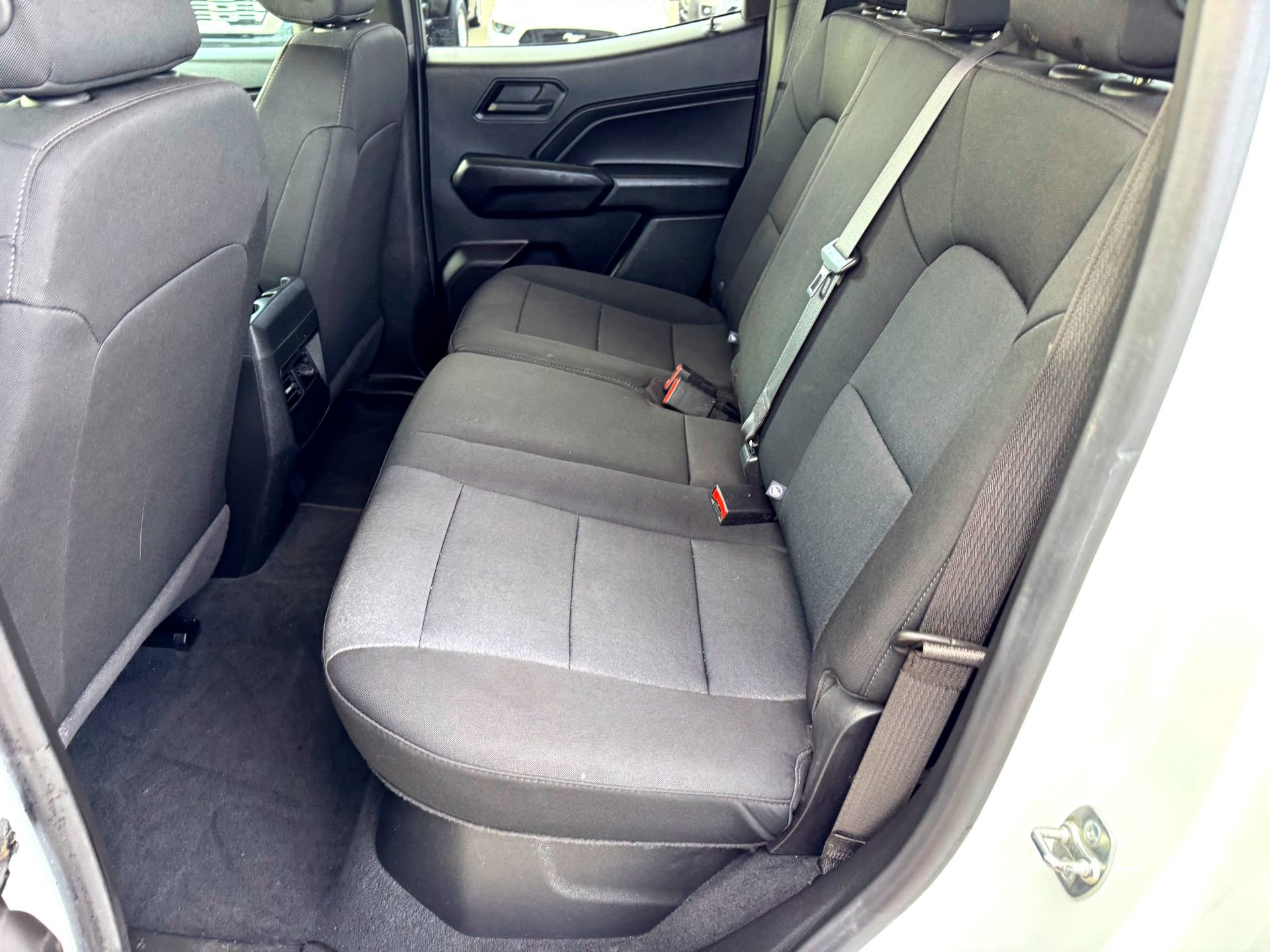 Used 2024 Chevrolet Colorado W/T w/ WT Convenience Package image 15