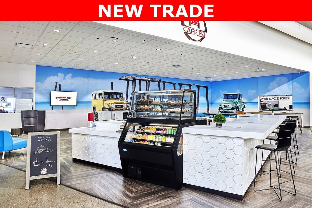 Used 2015 Toyota RAV4 LE image 15