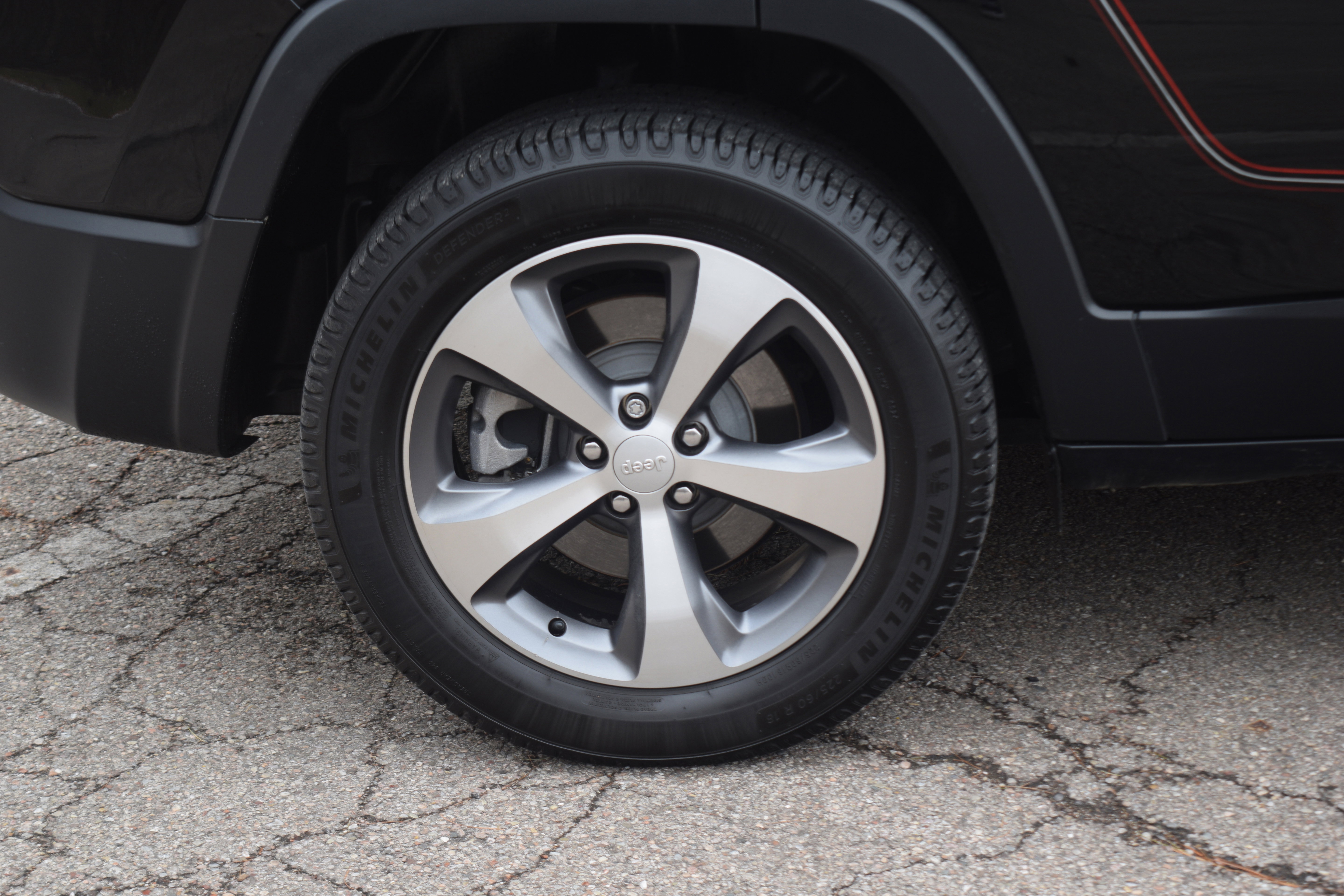 Used 2022 Jeep Cherokee Limited image 28