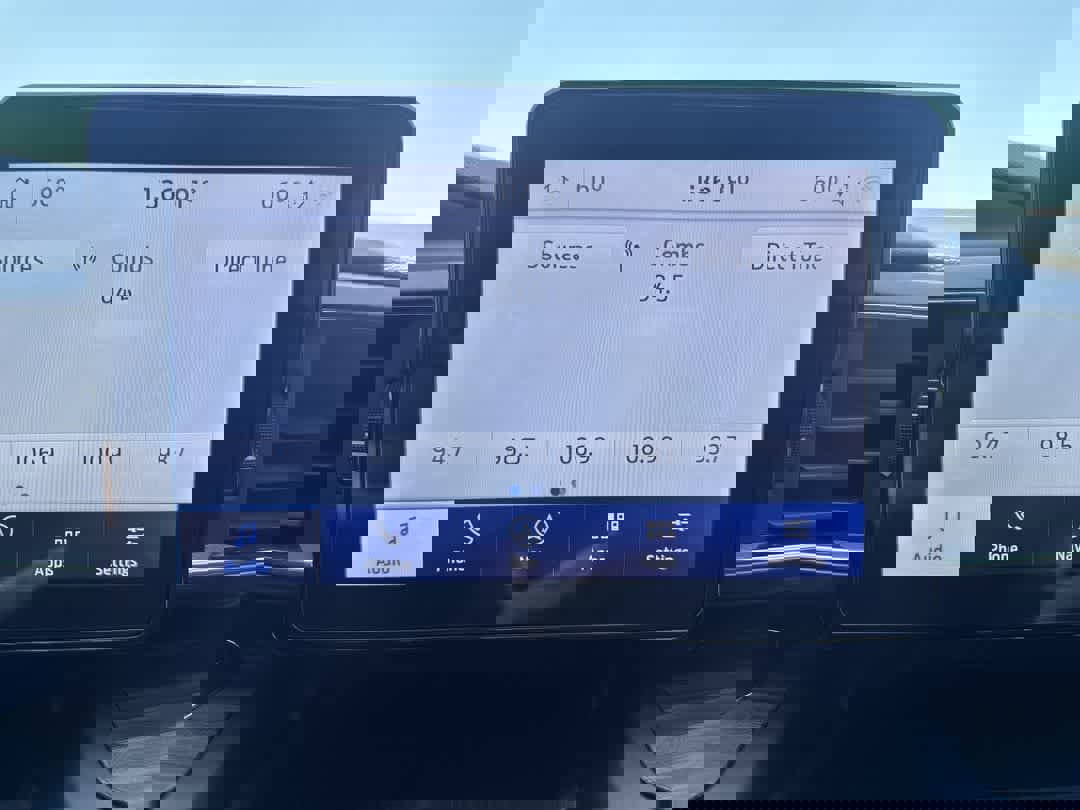 Used 2020 Ford Explorer Limited w/ Class III Trailer Tow Package RWD image 16