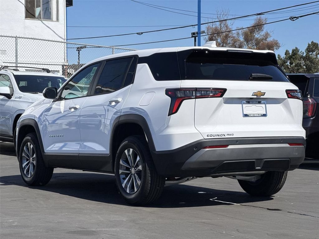 New 2026 Chevrolet Equinox LT AWD/4WD image 7