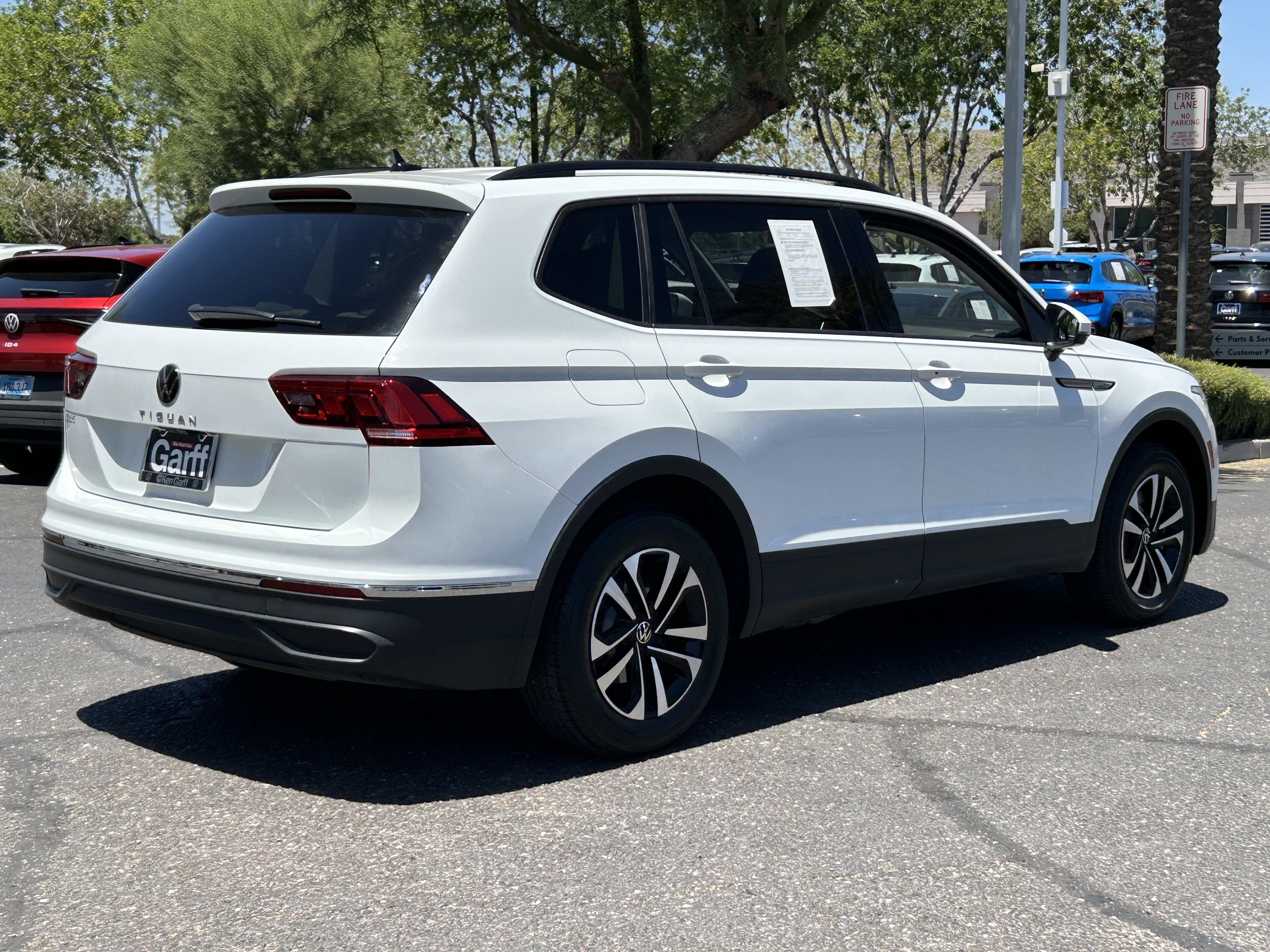Used 2023 Volkswagen Tiguan S FWD image 4