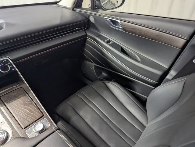 Used 2021 Genesis GV80 3.5T image 8
