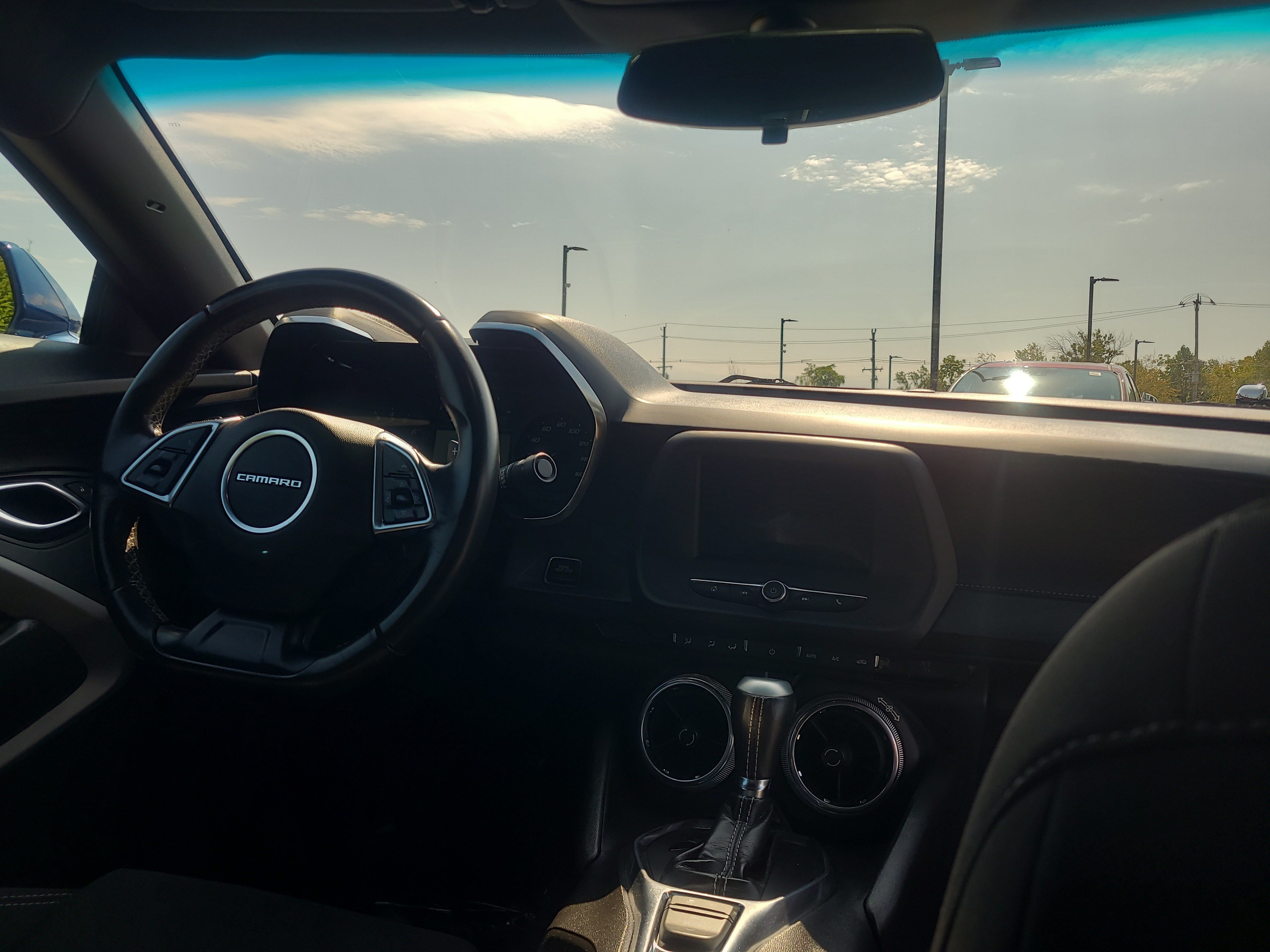 Used 2020 Chevrolet Camaro LT RWD image 18