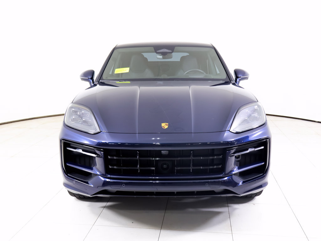 Certified 2026 Porsche Cayenne GTS w/ Technology Package AWD/4WD image 36