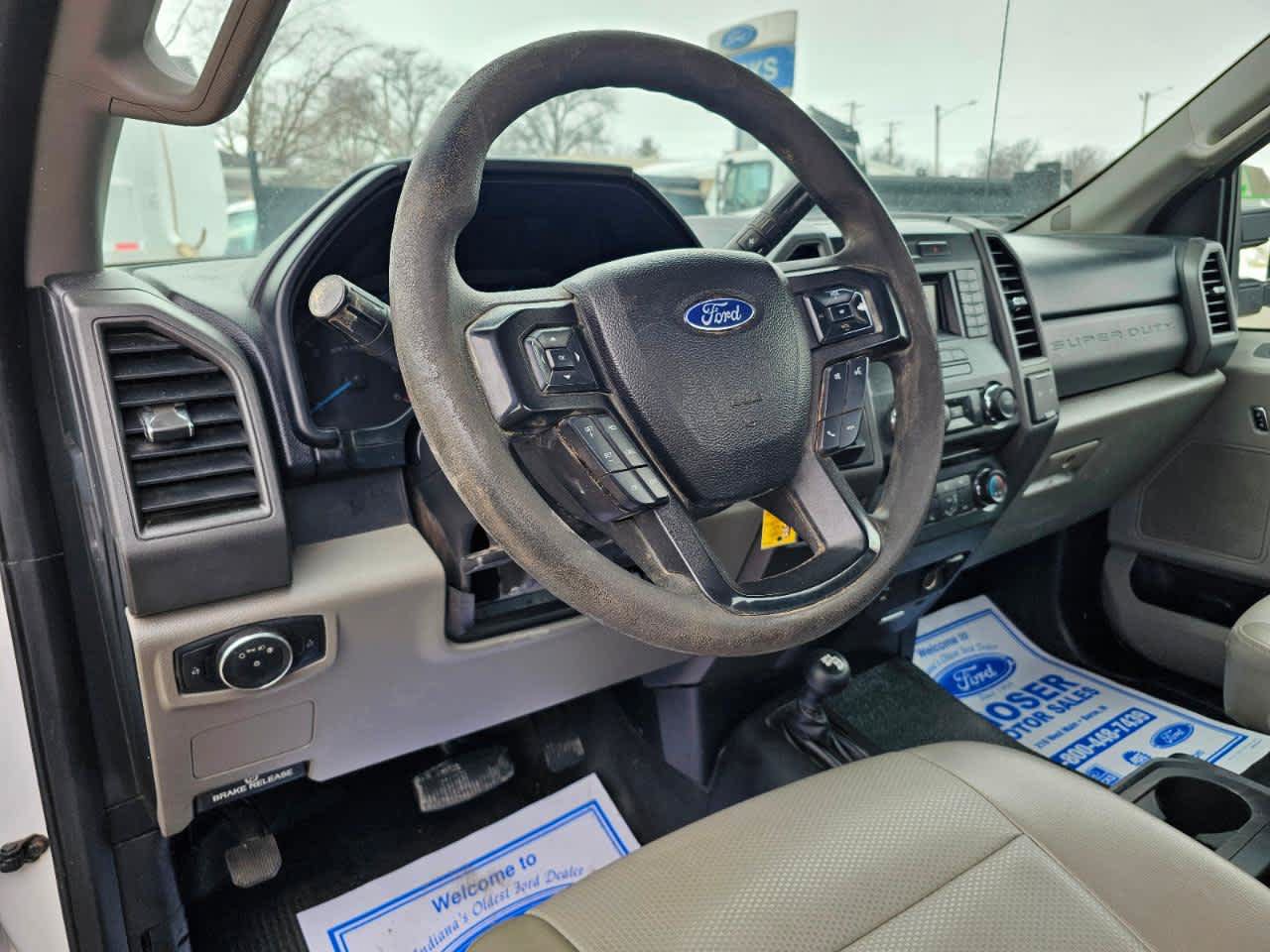 Used 2017 Ford F550 4x4 Regular Cab Super Duty w/ Power Equipment Group image 7