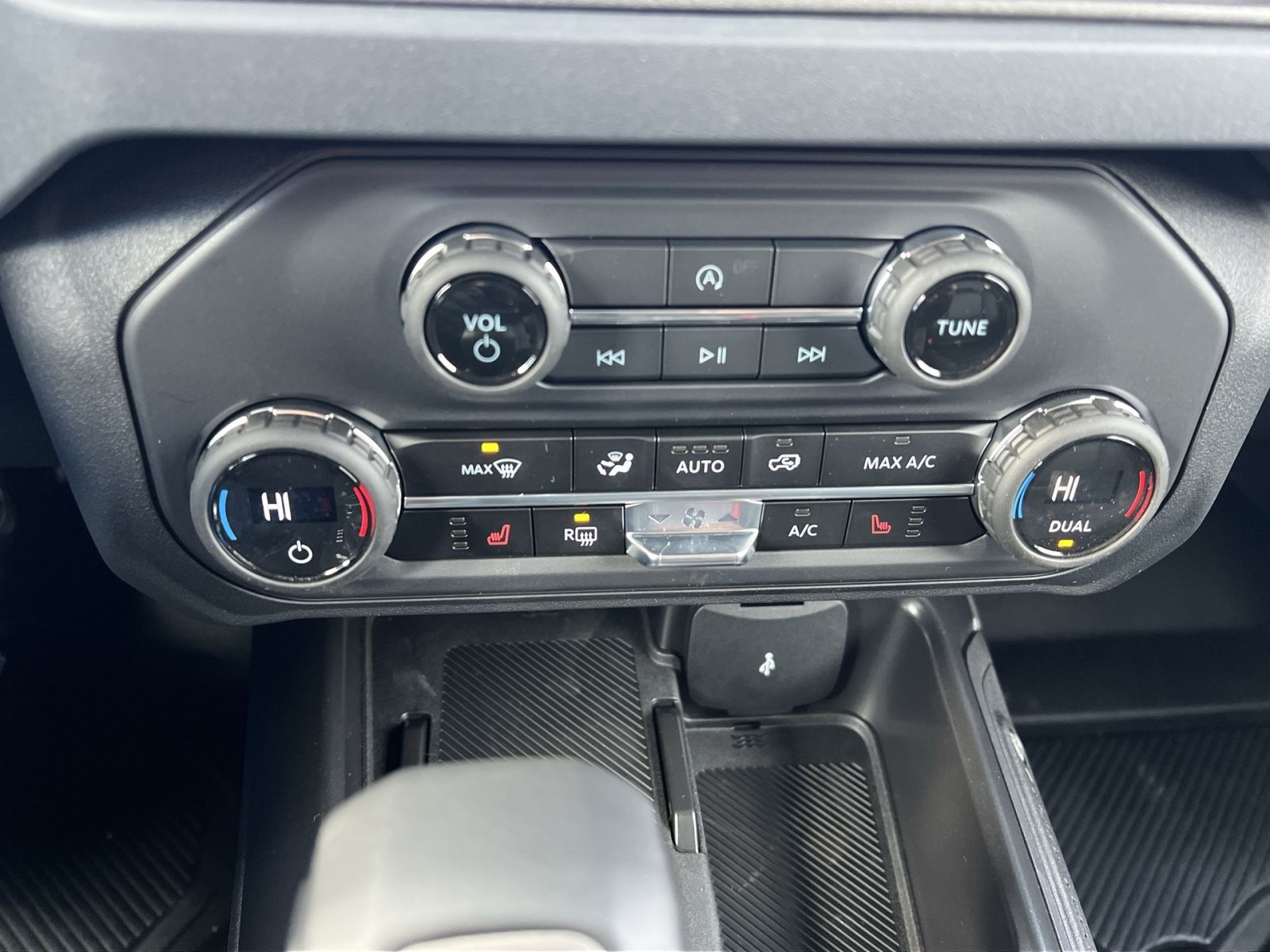 New 2025 Ford Bronco Big Bend AWD/4WD image 55