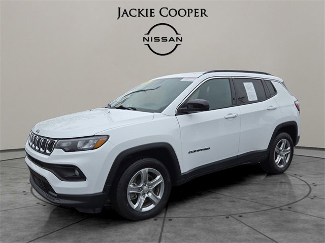 Used 2024 Jeep Compass Latitude image 1