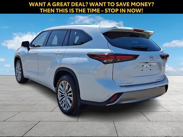 Used 2026 Toyota Highlander Platinum AWD/4WD image 5
