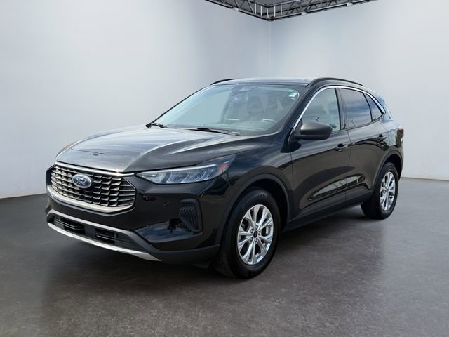 Used 2023 Ford Escape Active