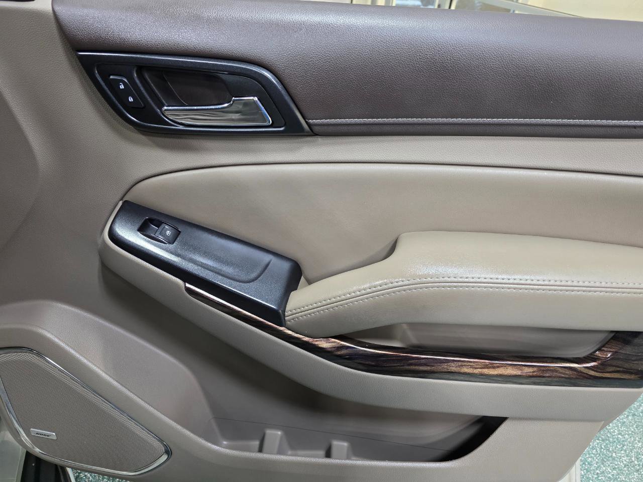 Used 2016 GMC Yukon SLT w/ Open Road Package image 31