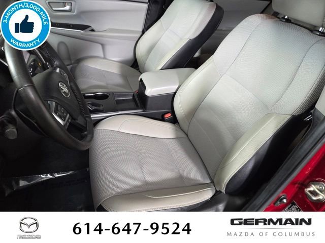 Used 2017 Toyota Camry SE image 19