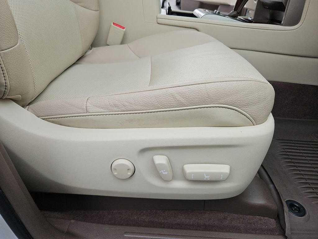 Used 2019 Lexus GX 460 Premium w/ Premium Package image 28