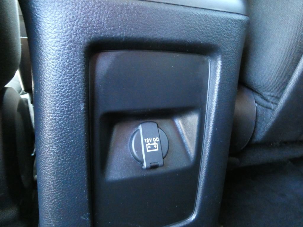 Used 2019 Dodge Journey SE w/ Premium Group FWD image 21
