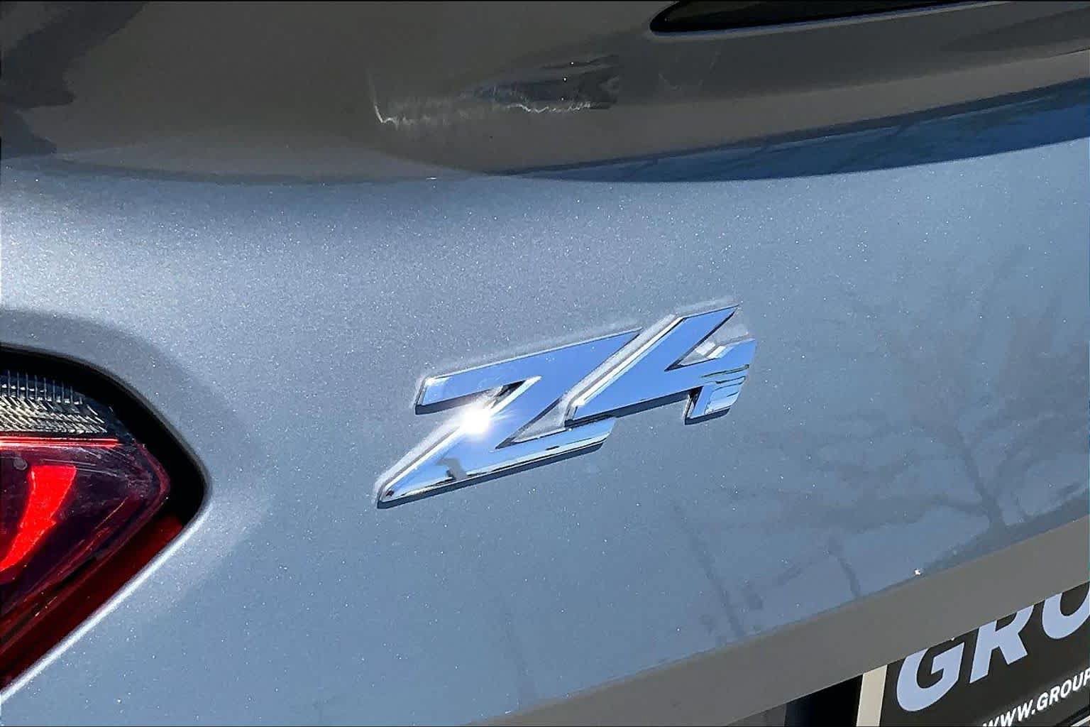 Certified 2025 BMW Z4 sDrive30i w/ Shadowloine Package RWD image 24