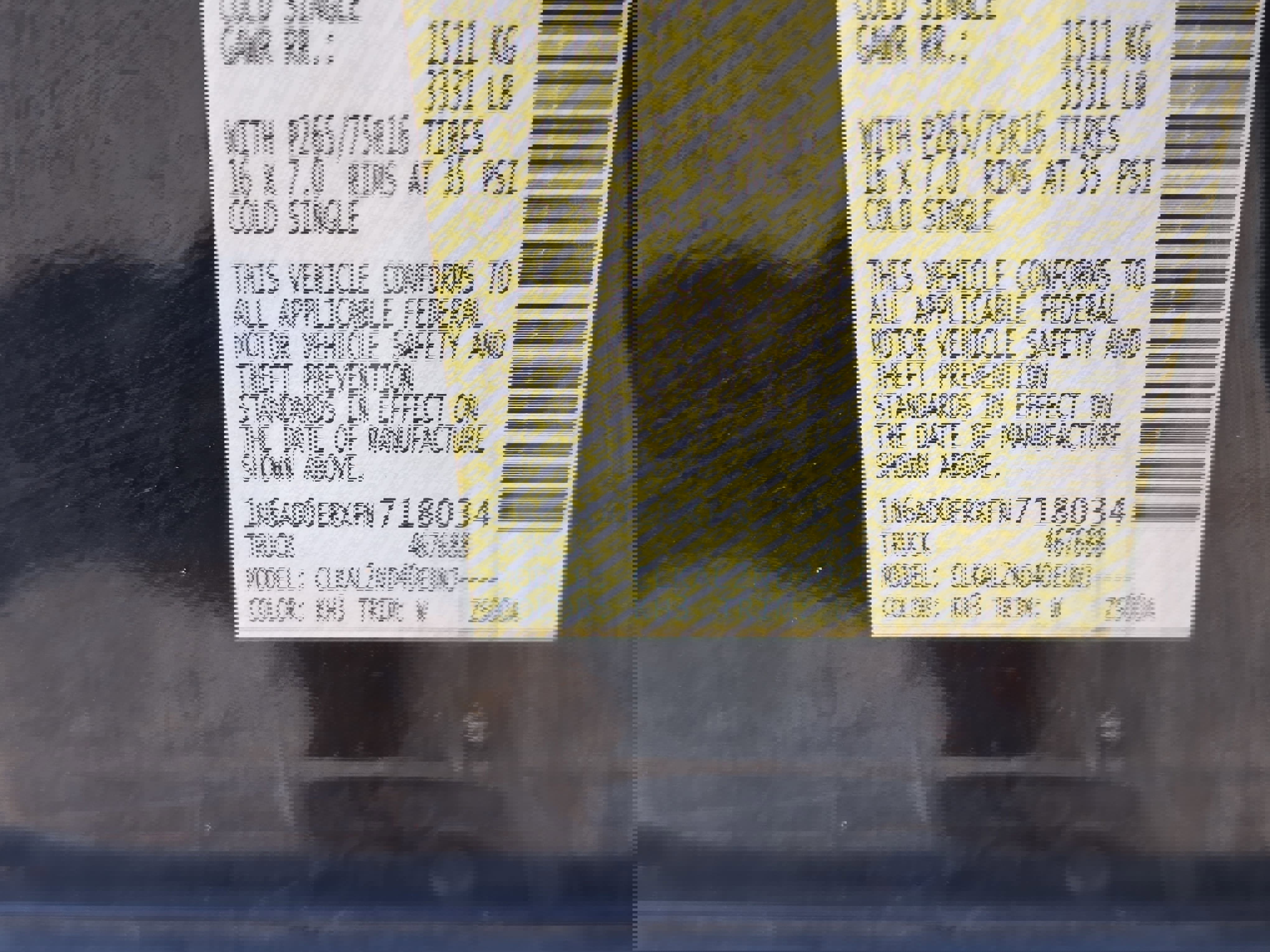 Used 2015 Nissan Frontier Desert Runner image 30