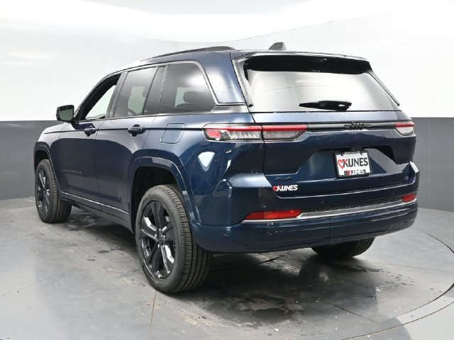 New 2027 Jeep Grand Cherokee Limited AWD/4WD image 7