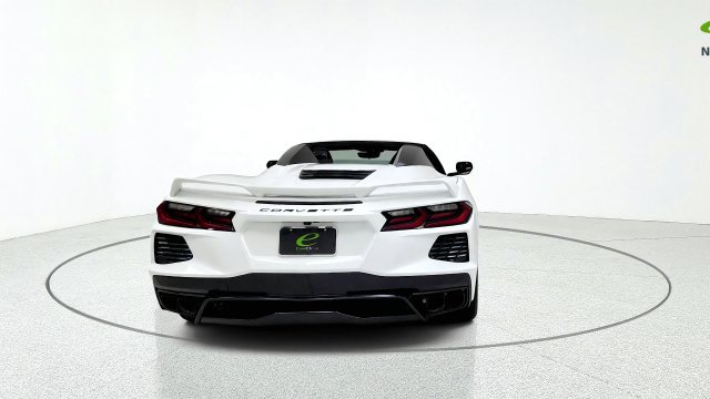 Used 2024 Chevrolet Corvette Stingray Premium Conv w/ Z51 Performance Package RWD image 7